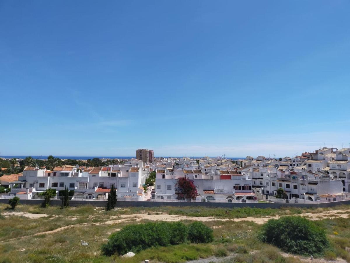 Estudio Comodo En Torrevieja Extérieur photo