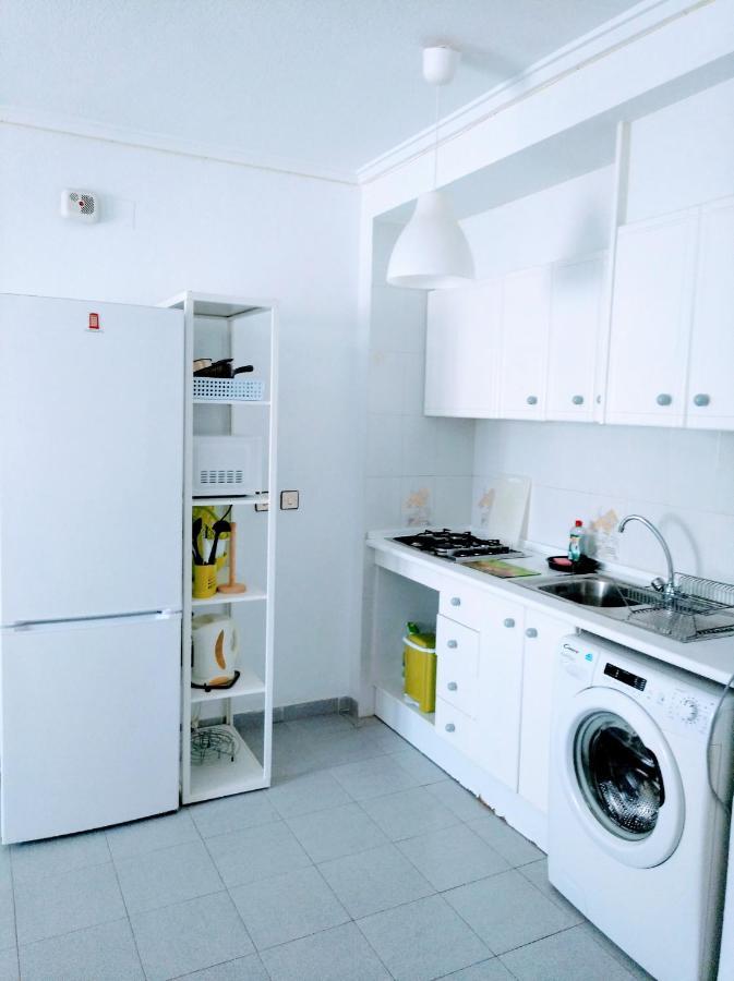 Estudio Comodo En Torrevieja Extérieur photo
